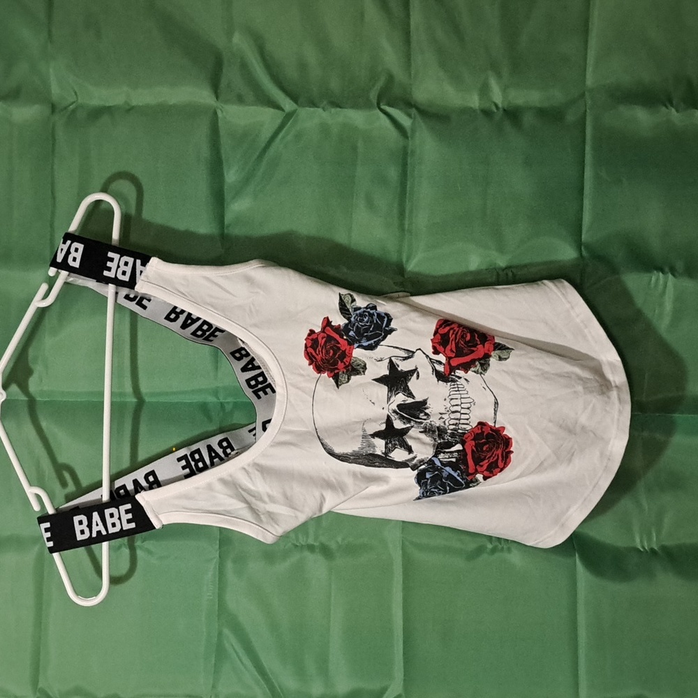 Women's/Girls Top
